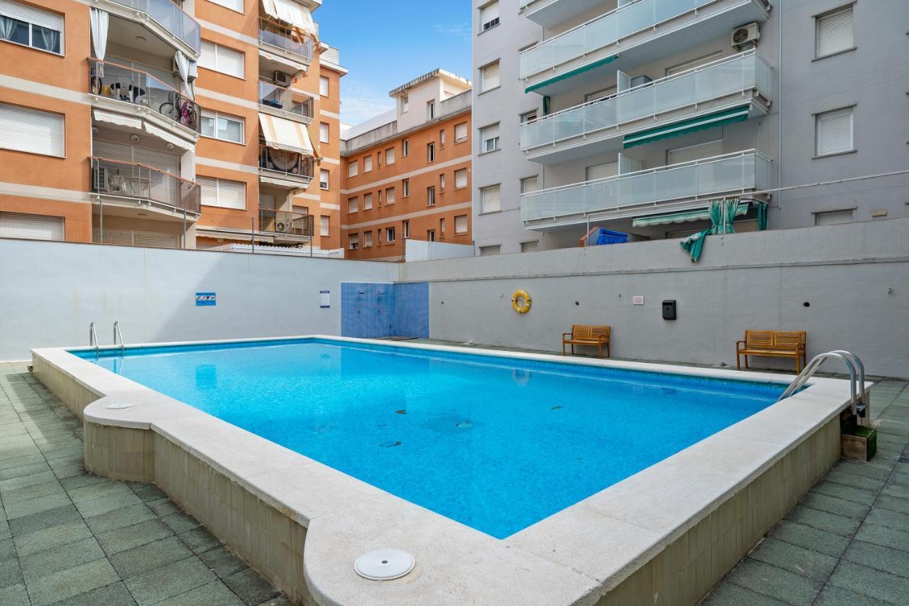 Calafell Beach-Swimingpool Apart Apartment Luaran gambar